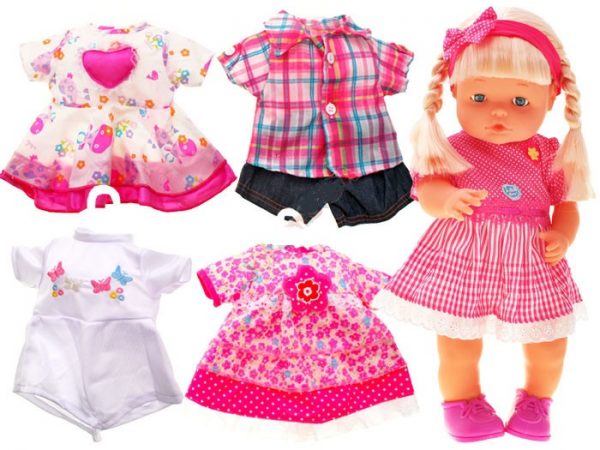 Interaktívna bábika s oblečením